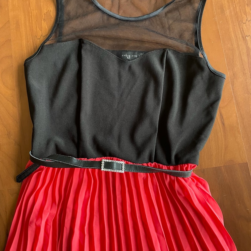 Ruby Rox Dress - Picture 5 of 11